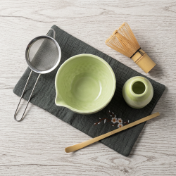 Matcha set 4Barista (light green) – un set din ceramică pentru prepararea ceaiului matcha 