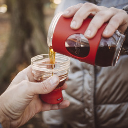 Aparat de cafea de voiaj Cafflano Go-brew (roșu)