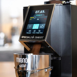 Eureka Mignon Specialita Smart black  | Râșniță automată de cafea