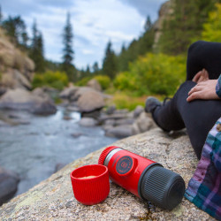 Aparat de cafea portabil Wacaco Nanopresso (red patrol) + carcasă moale