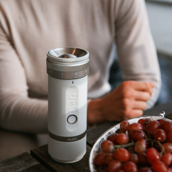 Outin Fino - râșniță electrică de cafea (Sandstone white)