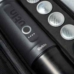 Outin Set Nano (Space Grey) - aparat de cafea de călătorie + husă de protecție