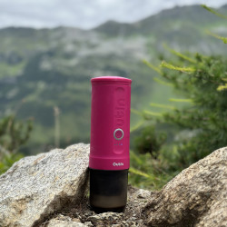 Outin Nano (Crimson Red) - aparat de cafea de călătorie