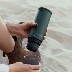 Outin Nano (Forest Green) - aparat de cafea de călătorie