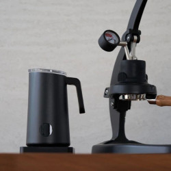 Subminimal NanoFoamer PRO - aparat automat de microspumă