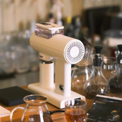 Timemore Sculptor 078S - râșniță electrică de cafea (alb)